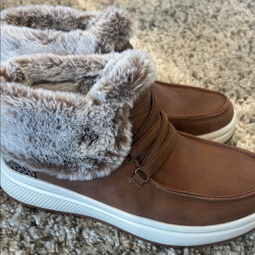 BOBS from Skechers Brown Faux Fur Lined Slip-On Boots